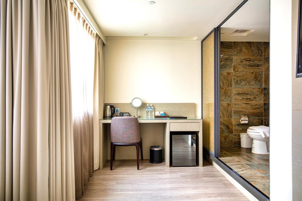 Hub Hotel Kaohsiung Yawan Branch Esterno foto