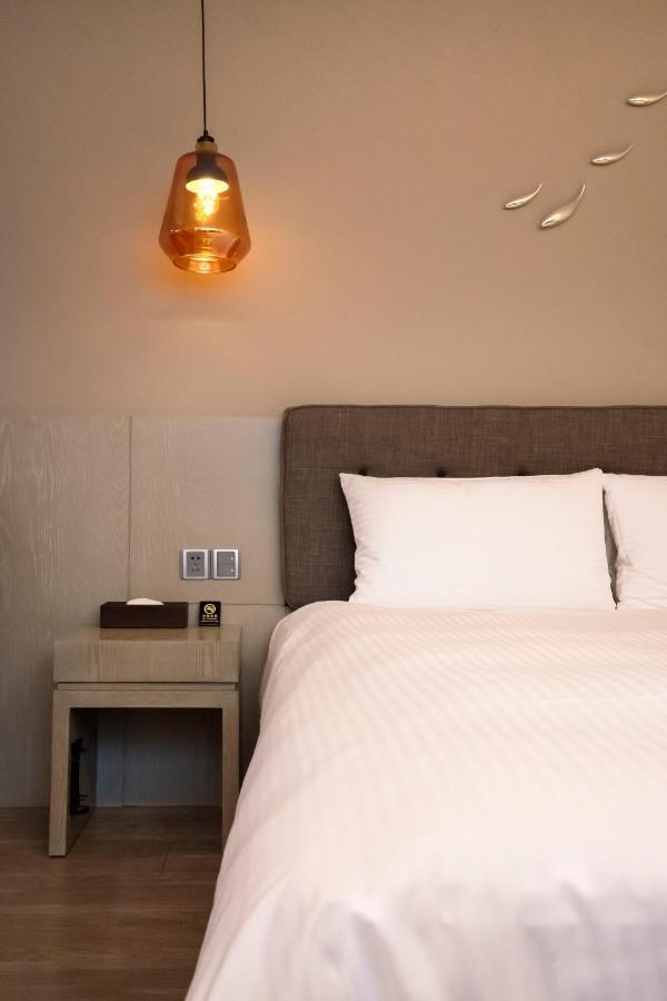 Hub Hotel Kaohsiung Yawan Branch Esterno foto