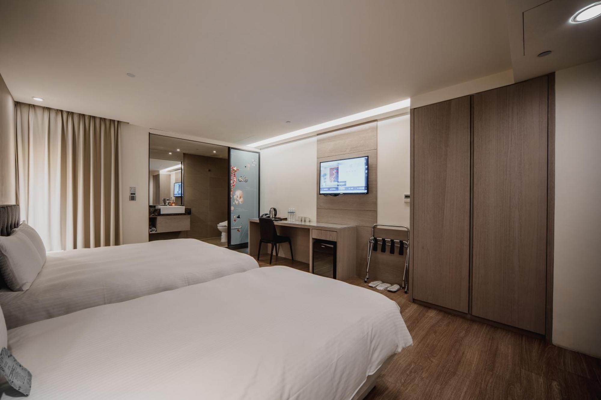 Hub Hotel Kaohsiung Yawan Branch Esterno foto