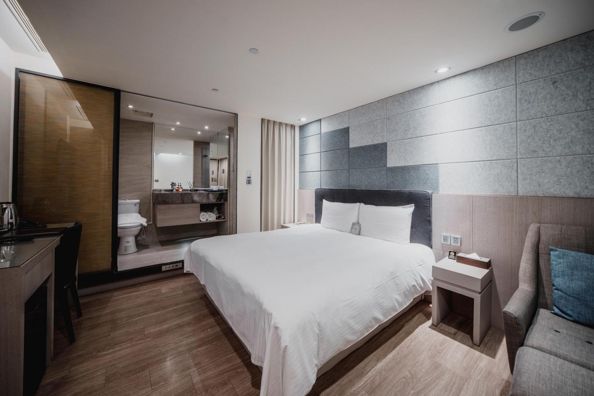 Hub Hotel Kaohsiung Yawan Branch Esterno foto