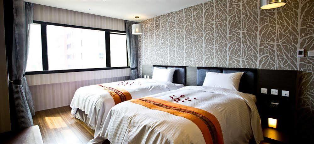 Hub Hotel Kaohsiung Yawan Branch Esterno foto